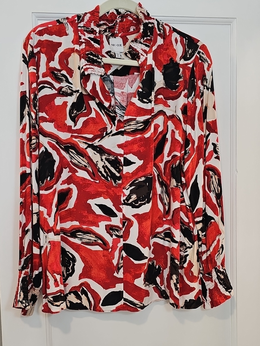NIC+ZOE Red, Black & White Abstract Print Long-Sleeve Blouse
